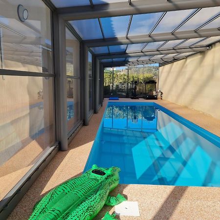 Chambres D'Hotes B&B La Bergeronnette Avec Piscine Couverte Chauffee Bizanet Екстериор снимка